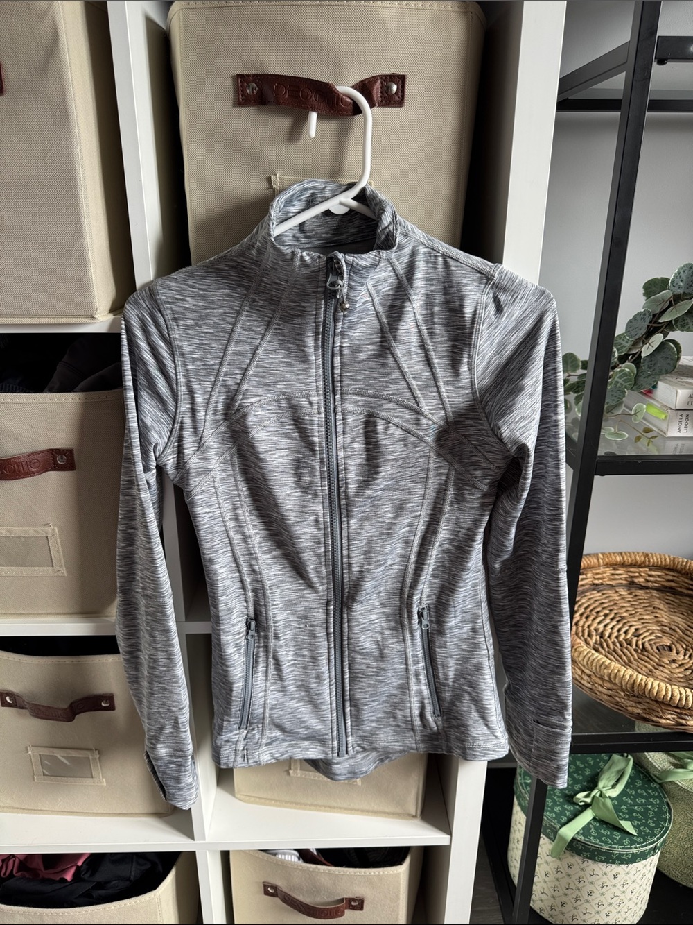 Women’s dupe lulu Heather Gray Zip-Front Utility Jacket